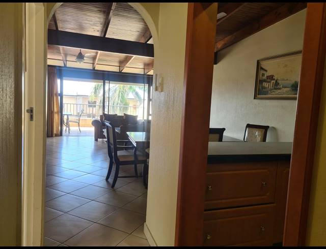 3 BEDROOM FLAT FOR SALE IN WILLARD BEACH